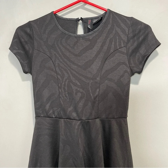 Girls Black Dress size Small - Picture 3 of 7